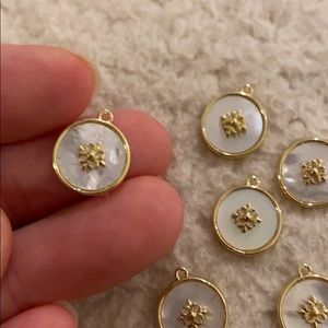 DIY Pendant for Necklaces and Bracelets